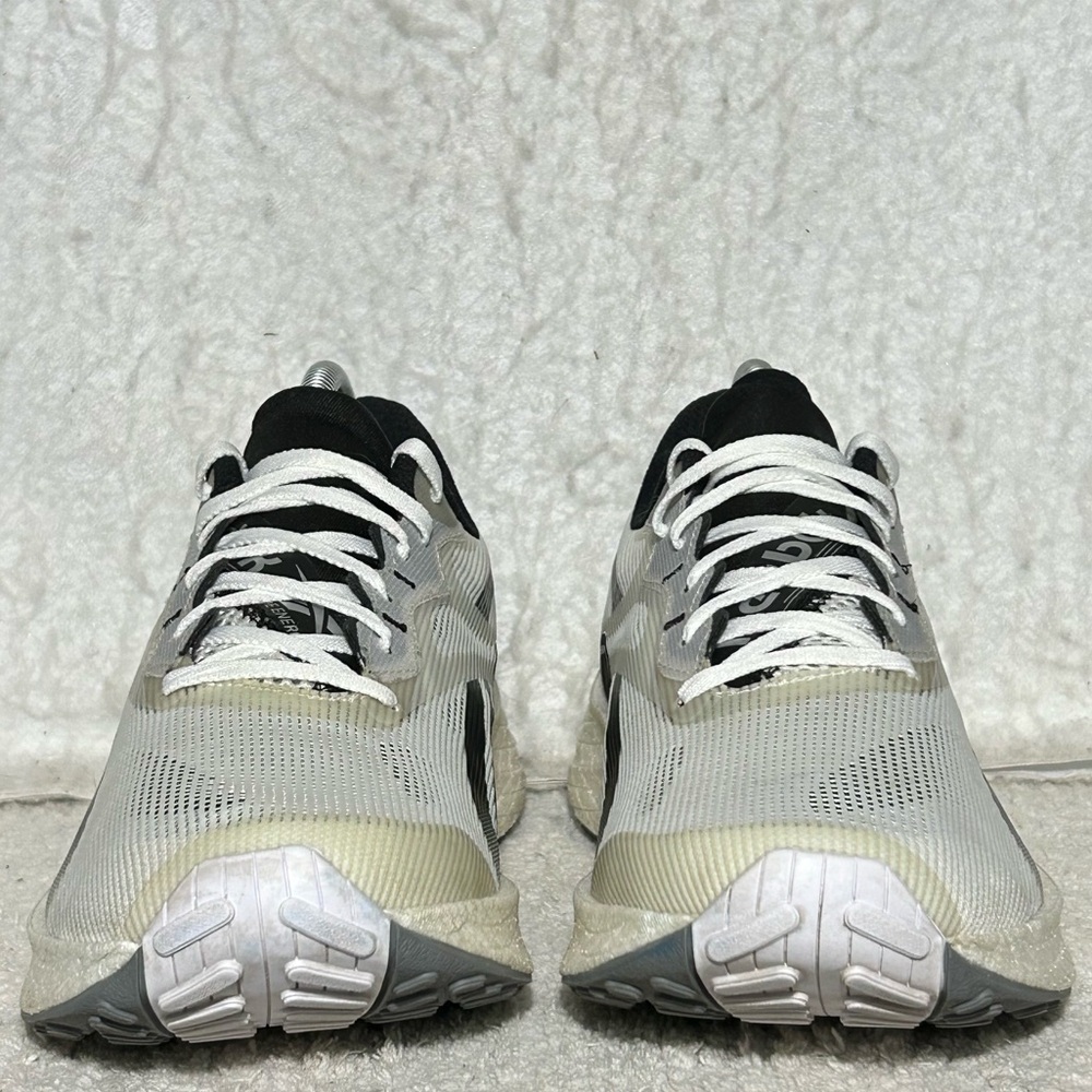 Reebok Womens Floatride Energy Grey Running Athletic Sneaker Shoes SZ US 9 - Picture 3 of 11